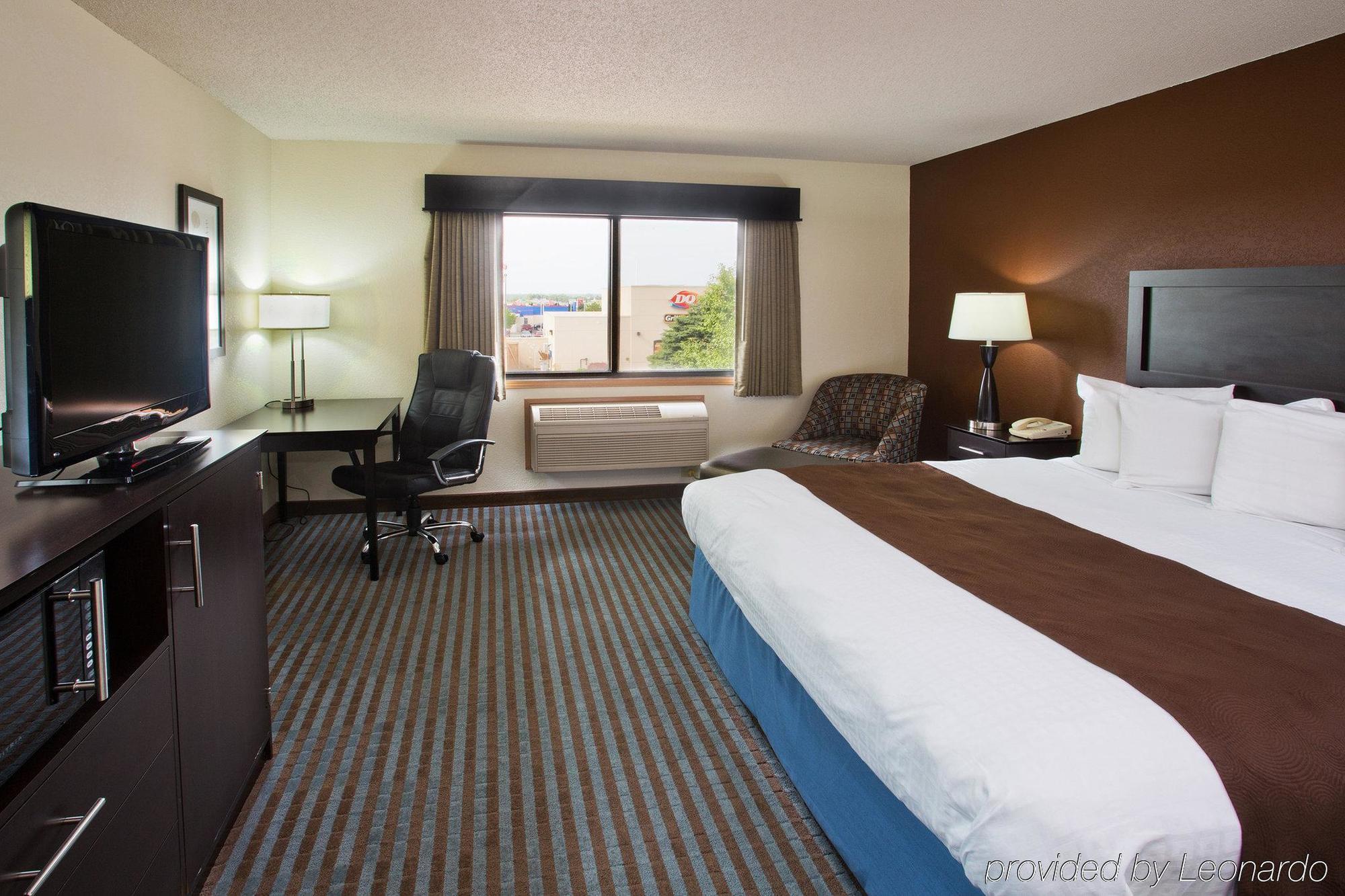 Americinn By Wyndham Lincoln North Экстерьер фото