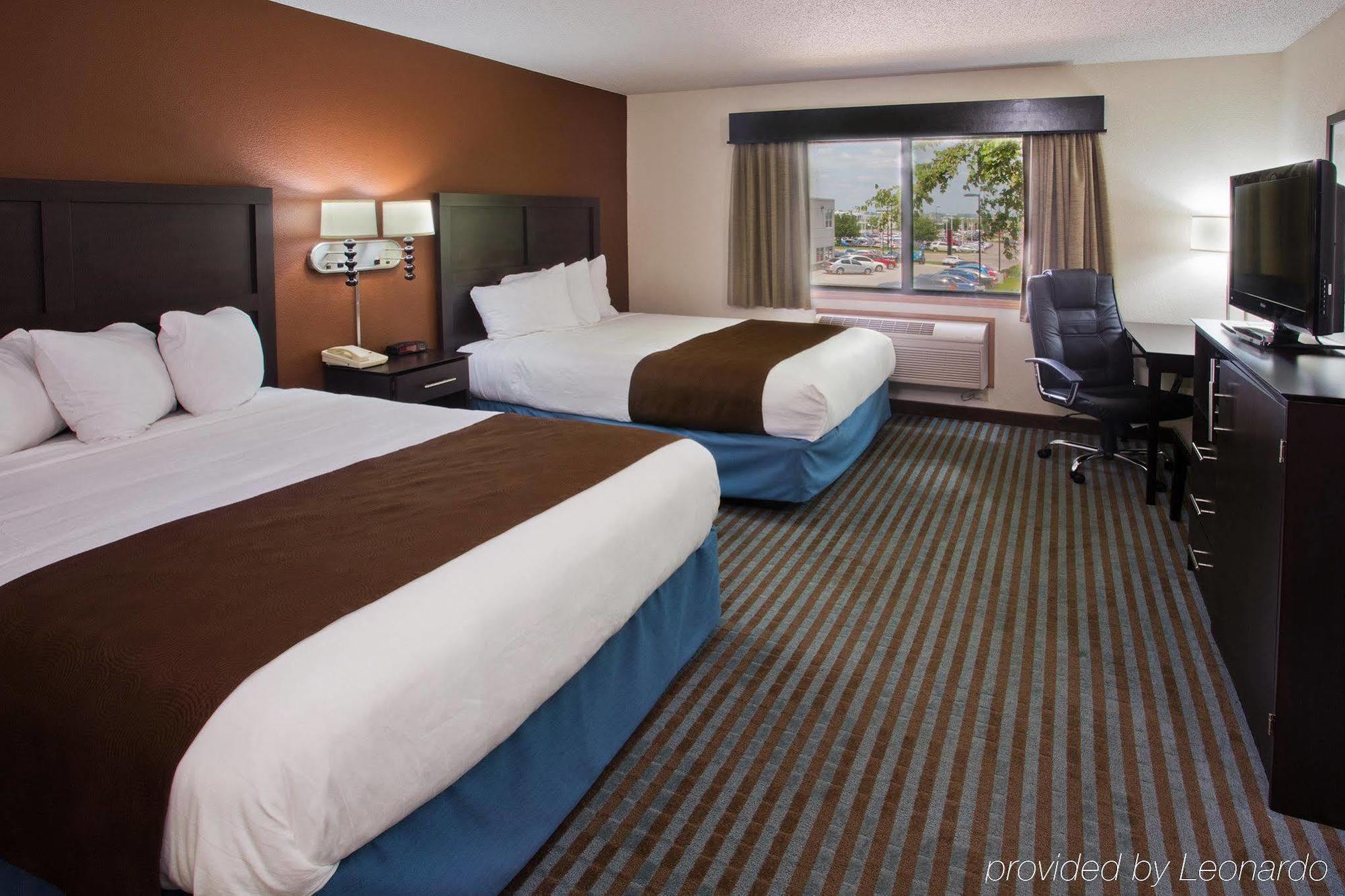 Americinn By Wyndham Lincoln North Экстерьер фото